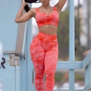 Bombshell Seamless Tie Die Leggings